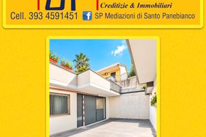 Deposito versatile con area parcheggio
