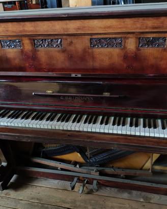 pianoforte verticale E.BETHMANN