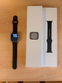 Apple Watch Series 8