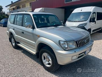 TOYOTA LAND CRUISER 3.0 PASSO LUNGO