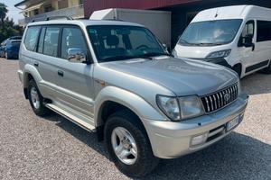 TOYOTA LAND CRUISER 3.0 PASSO LUNGO