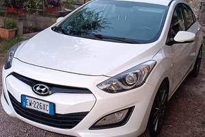 HIUNDAY I30 DIESEL