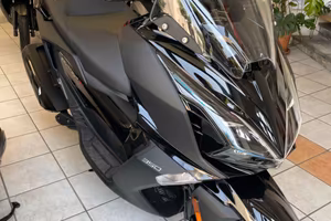 Kymco Downtown 350i GT in Promo