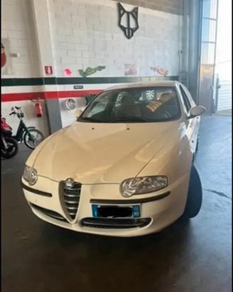 Alfa romeo 147