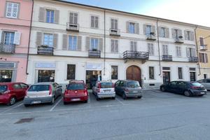 NEGOZIO A PINEROLO