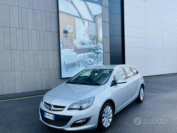 Opel Astra 1.4 Turbo 140CV Sports Tourer GPL Tech 