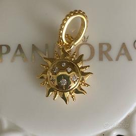 Pandora 368793C01 Charm Pendente Sole scintillante