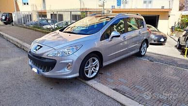 Peugeot 308 1.6 HDi 110CV SW Ciel Féline