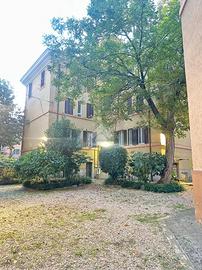 2 LOCALI A ROMA