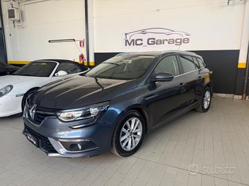 Renault Megane Mégane Sporter Blue dCi 115 CV EDC 