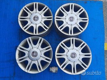Cerchi in lega Fiat Multipla 2008 15 pollici