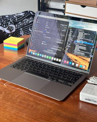 MacBook Air 13” M1 256gb ssd + adobe e office