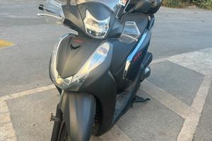 Sh 300