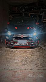 595 abarth allestimento pista