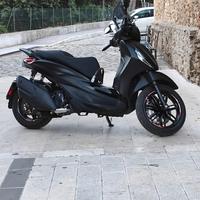 Piaggio Beverly 400 - 2024