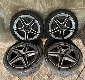 4 X Cerchi In Lega Mercedes AMG da 7,5J × 18"