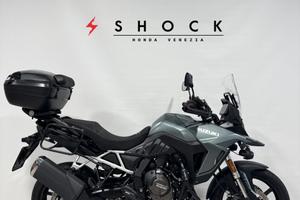 Suzuki V Strom DL 800