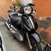 Piaggio beverly 500