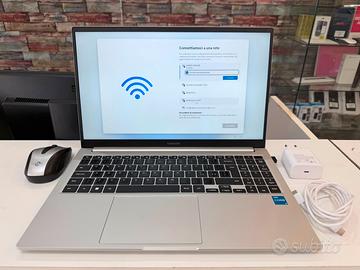 SAMSUNG BOOK 2 15" PARI AL NUOVO 8GB RAM/256GB SSD