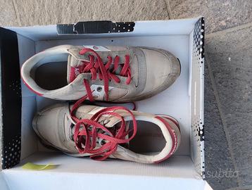 Saucony