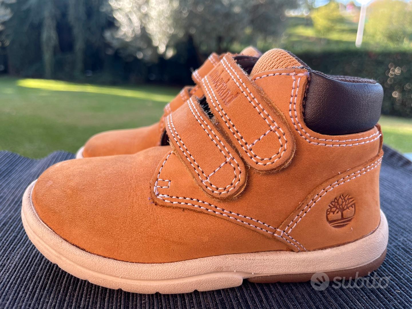 Scarponcini cheap simili timberland