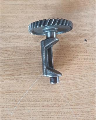 Pezzo controalbero