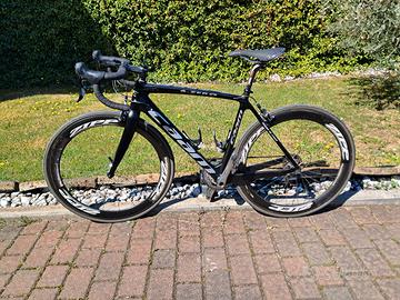 Bici da strada Full carbon