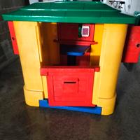 scivolo e casetta per bimbo marca chicco