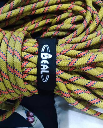 Corda arrampicata Beal Karma 9.8 mm