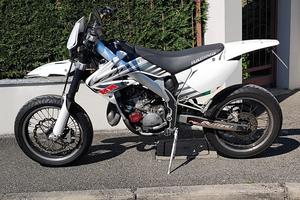 HM 125