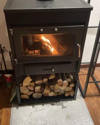 Stufa e Termostufa a legna