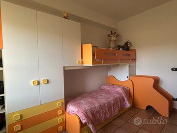 Stanza Bontempi con letto a Castello