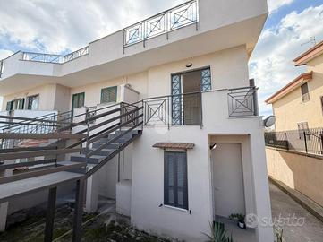 3 LOCALI A GIUGLIANO IN CAMPANIA