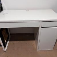 Scrivania Ikea bianco 75x105x50