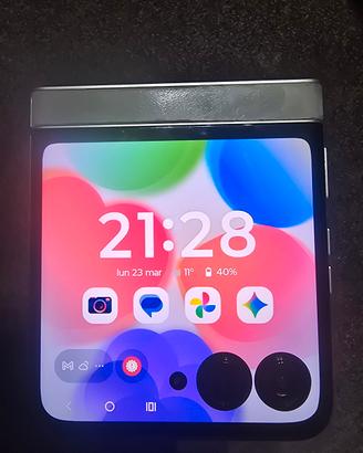 motorola razr 50 