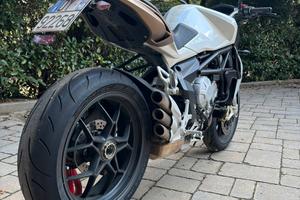 Mv Agusta 675 Brutale