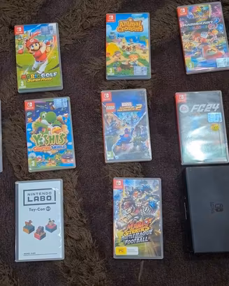 Switch Oled borsa +cover MarioBros+15 giochi