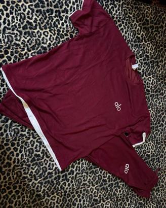 Completo Alo Yoga Rosso oversize