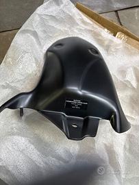 Parafango posteriore Suzuki gsr 600 originale suzu