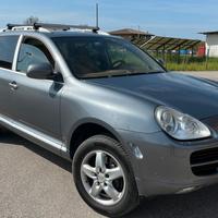 Porsche Cayenne 3.2 V6 250cv