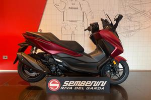 Honda Forza 350 ABS Mat Red