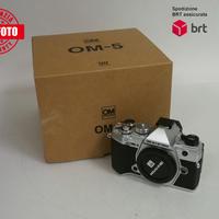 Olympus OM-5