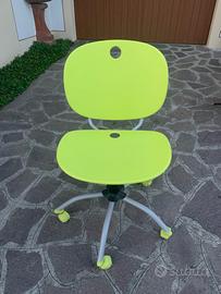 Sedia da scrivania con regolazione alzata e ruote