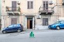 palermo-via-decollati-3-vani-locato-a-reddito