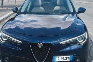 ALFA ROMEO Stelvio tetto executive