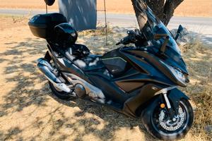 Kimco AK 550 giugno 2021 pari al nuovo