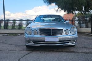 Mercedes Classe E 270