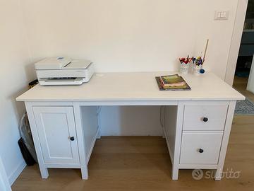 Scrivania ikea hemnes
