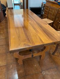 Tavolo legno e ferro battuto