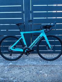 Bianchi Oltre Race